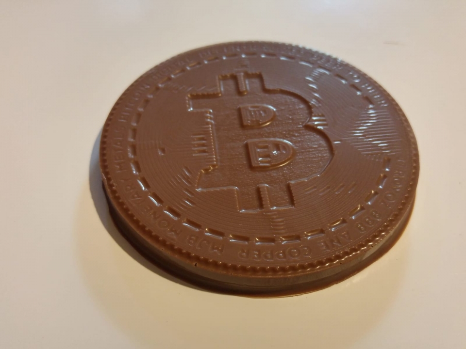 ciocolata bitcoin